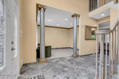 7 Mackenzie Road, Eatontown, NJ 07724 - Photo 7