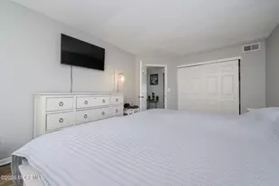 17 Inwood Terrace, Freehold, NJ 07728 - Photo 15