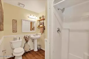 307 Princeton Dr, Howell Township, NJ 07731 - Photo 17