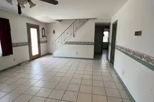 28 Fayette Ln, Aberdeen Township, NJ 07747 - Photo 7