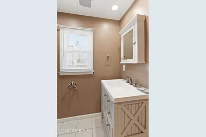 92 Ocean Avenue, North Middletown, NJ 07748 - Photo 15