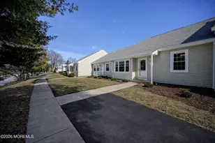 80 Parkway Dr, Freehold, NJ 07728 - Photo 31