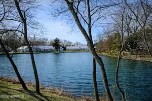 80 Parkway Dr, Freehold, NJ 07728 - Photo 9