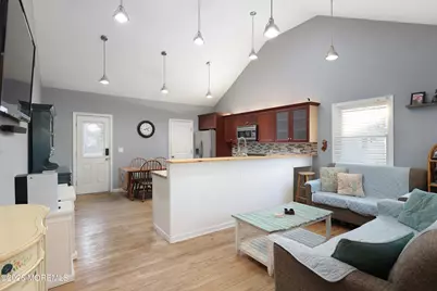 24 W Point Pleasant Avenue, Ocean Gate, NJ 08740 - Photo 7