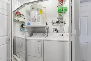 13 Canterbury Dr, Monroe Township, NJ 08831 - Photo 17