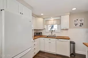 49 Helen Ave, Freehold, NJ 07728 - Photo 7