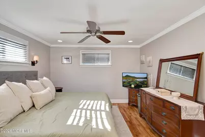 49 Helen Avenue, Freehold, NJ 07728 - Photo 11