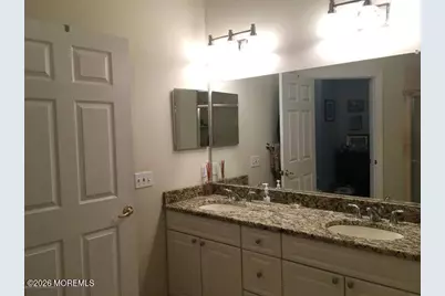 138 Mill Pond Way, Eatontown, NJ 07724 - Photo 11