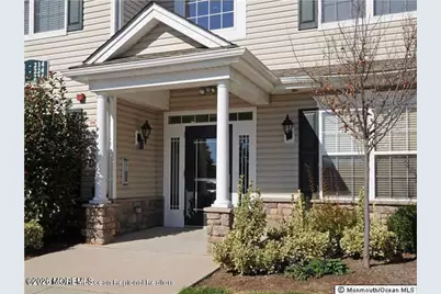 138 Mill Pond Way, Eatontown, NJ 07724 - Photo 3