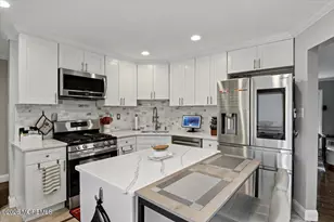 120 Diamond Ln, Old Bridge Township, NJ 08857 - Photo 7