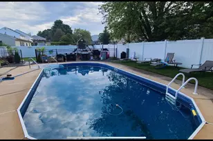 18 Charles Dr, Tinton Falls, NJ 07753 - Photo 25