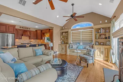 11 Luppatatong Avenue, Keyport, NJ 07735 - Photo 11