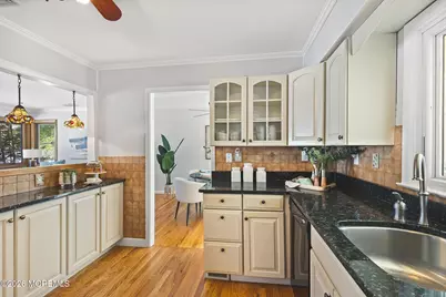 2005 Nassau Drive, Spring Lake, NJ 07762 - Photo 9