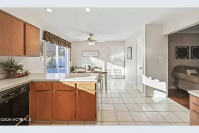 31 Sweetbriar Trail, Howell Township, NJ 07731 - Photo 13