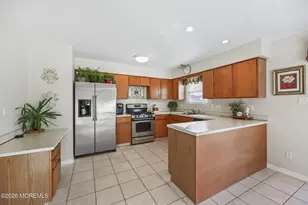 31 Sweetbriar Trail, Howell Township, NJ 07731 - Photo 11