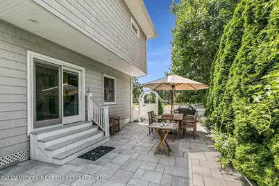 334 Pitney Avenue, Spring Lake, NJ 07762 - Photo 9