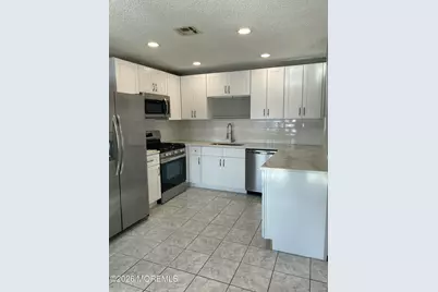 7 Madras Court, Toms River Township, NJ 08757 - Photo 3