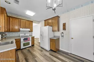 34 Molly Ln, Brick, NJ 08723 - Photo 13