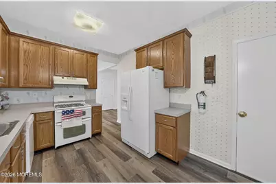 34 Molly Lane, Brick, NJ 08723 - Photo 9