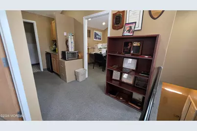 1076 State Route 18, East Brunswick Township, NJ 08816 - Photo 33