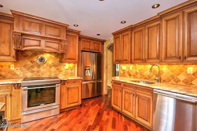 6 Hillcrest Road, Manalapan Township, NJ 07726 - Photo 31