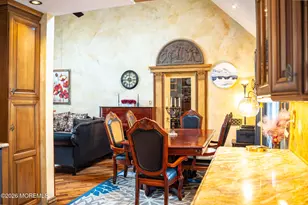 6 Hillcrest Rd, Manalapan Township, NJ 07726 - Photo 3