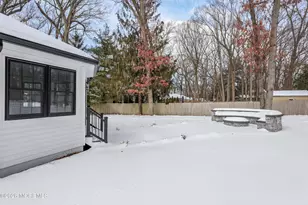 757 Nutswamp Rd, Red Bank, NJ 07701 - Photo 59