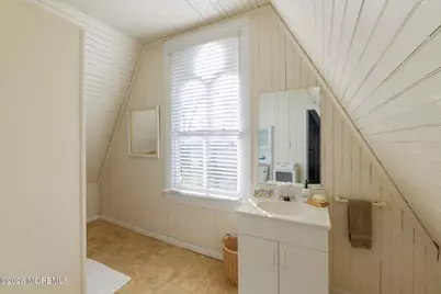 18 Brinckerhoff Avenue, Freehold, NJ 07728 - Photo 41