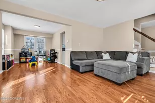 17 Providence Ln, Howell Township, NJ 07731 - Photo 9