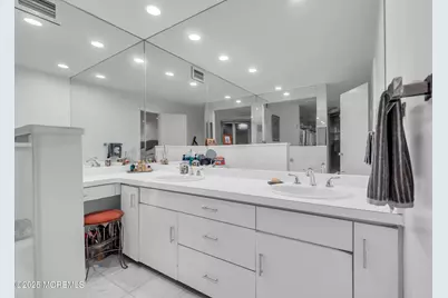 311 Park Avenue, Oakhurst, NJ 07755 - Photo 23