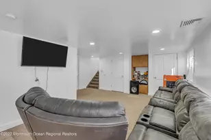 17 Johnston St, Oakhurst, NJ 07755 - Photo 21