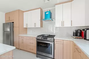 17 Johnston St, Oakhurst, NJ 07755 - Photo 17