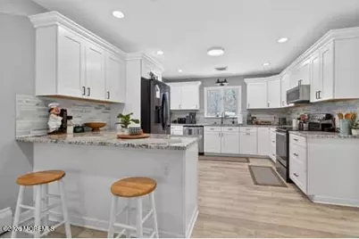 247 Cottrell Road, Matawan, NJ 07747 - Photo 7