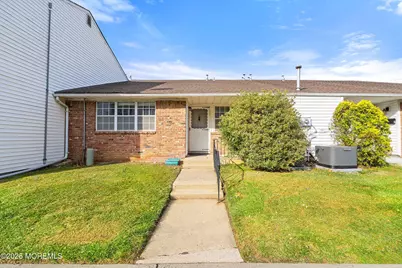4 Hawaii Court #1003, Matawan, NJ 07747 - Photo 3