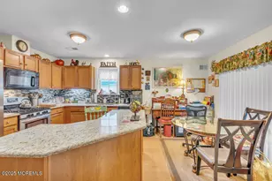 8 Schoolhouse Ln, Lakewood, NJ 08701 - Photo 5