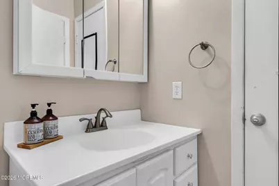 54 Ellen Heath Drive #54, Matawan, NJ 07747 - Photo 23