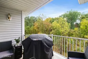 107 Rachel Ct, Franklin Township, NJ 08823 - Photo 17