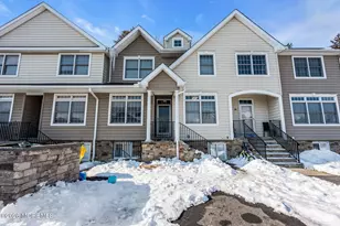 14 Natures Way, Lakewood, NJ 08701 - Photo 1