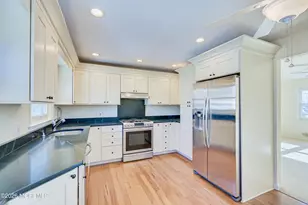 201 Freehold St, Oakhurst, NJ 07755 - Photo 15