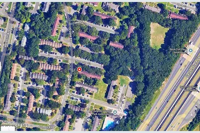 202 Samantha Court, Brick, NJ 08724 - Photo 9