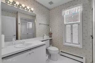 10 Bolton Ct, Toms River Township, NJ 08757 - Photo 17