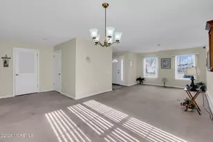 10 Bolton Ct, Toms River Township, NJ 08757 - Photo 5