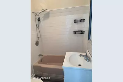 14 Jahn Street #B, Keansburg, NJ 07734 - Photo 9