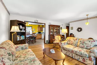 14 Garden Street, Red Bank, NJ 07701 - Photo 9