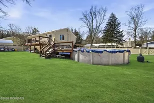 8 Malsbury Ln, Cream Ridge, NJ 08514 - Photo 17