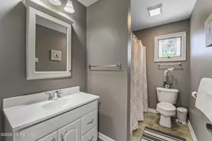 8 Malsbury Ln, Cream Ridge, NJ 08514 - Photo 11