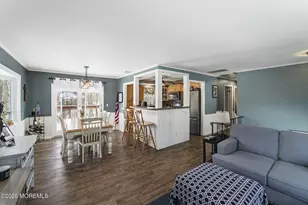 8 Malsbury Ln, Cream Ridge, NJ 08514 - Photo 3