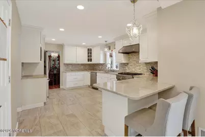 31 Bunker Hill Drive, Manalapan Township, NJ 07726 - Photo 17