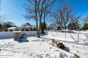 4 Clark Dr, Hazlet Township, NJ 07730 - Photo 31