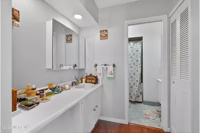 80 Manchester Court, Red Bank, NJ 07701 - Photo 19